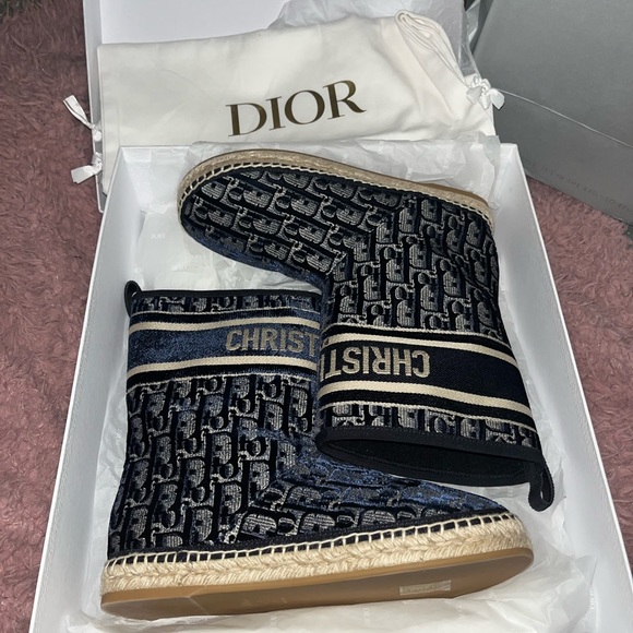 DIOR CHEZ MOI DIOR GRANVILLE ANKLE BOOT - Picture 5 of 8